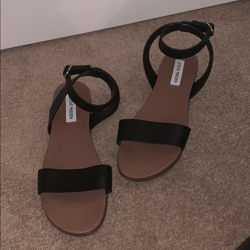 Steve Madden ankle sandals